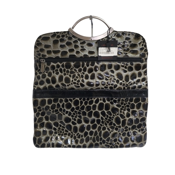 HOBO INTERNATIONAL SNAKE PRINT CLUTCH BAG - Picture 1 of 9